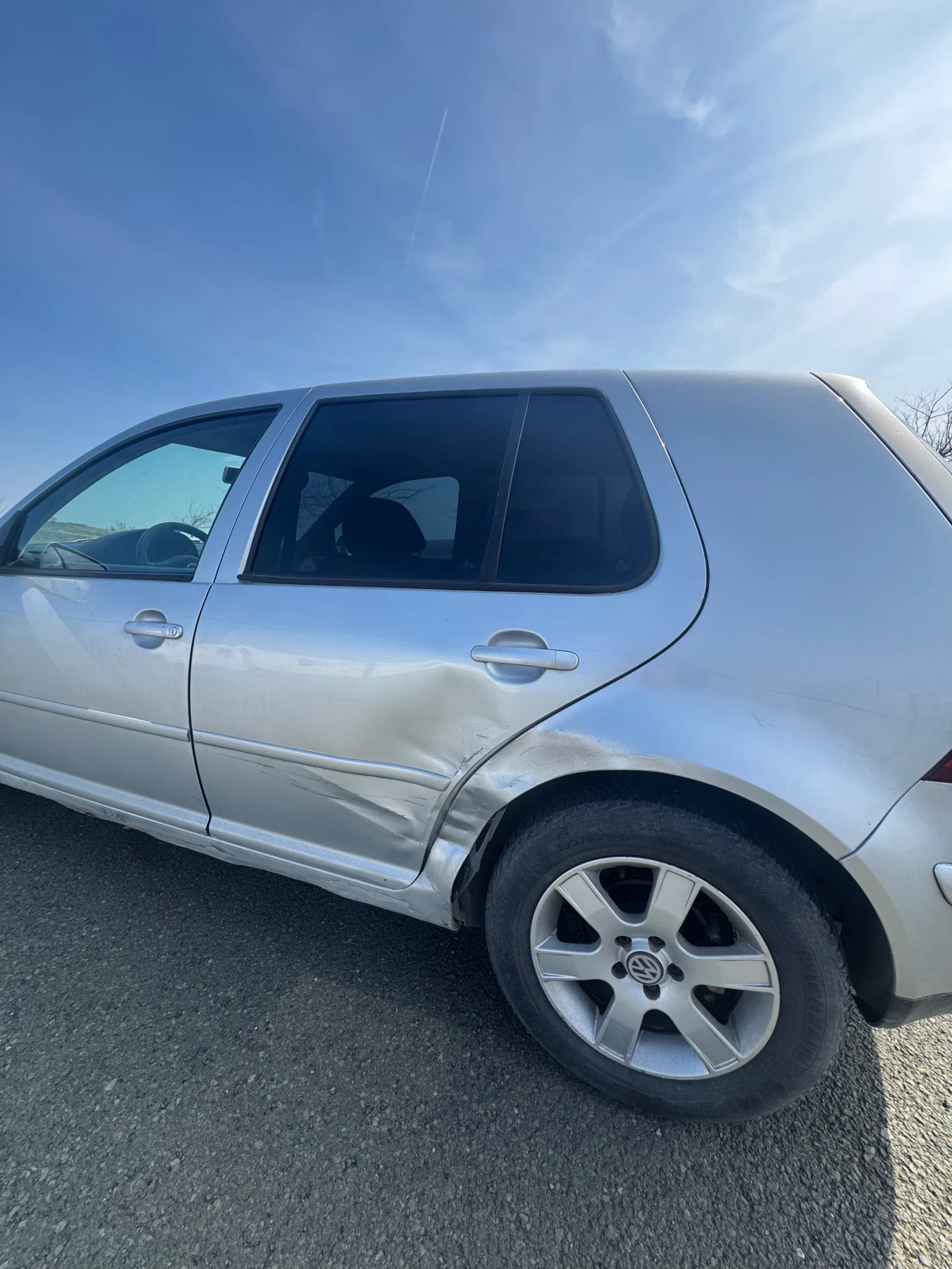 VW Golf, снимка 6 - Автомобили и джипове - 53985291