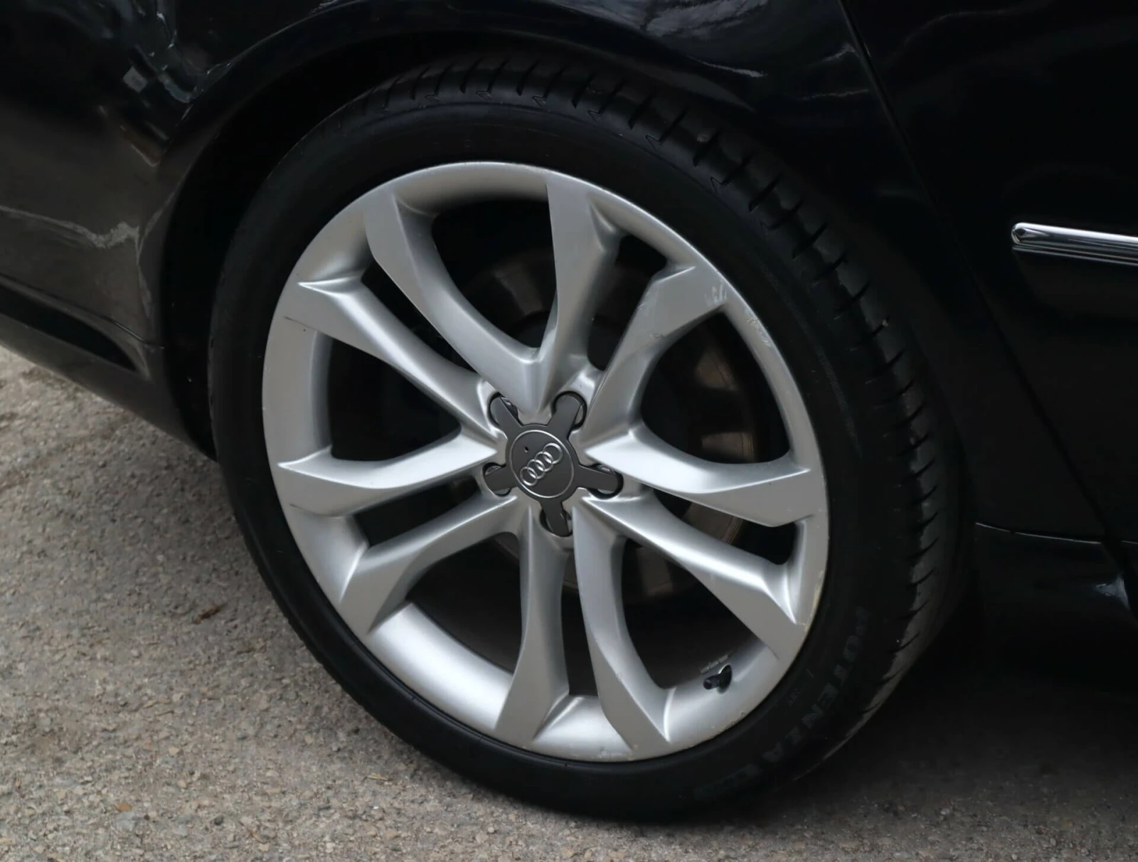 Audi S8 5.2FSI/Distronic/Lane Assist/Side Assist/Carbon/По, снимка 14 - Автомобили и джипове - 54062761