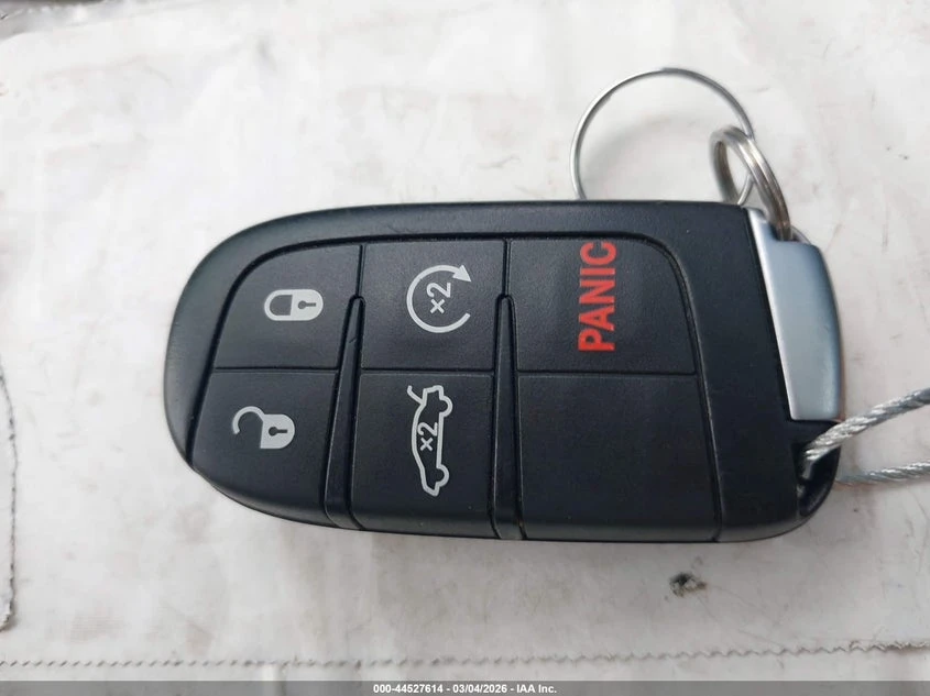 Dodge Challenger 6.4l R/T Scat Pack, снимка 11 - Автомобили и джипове - 54141656