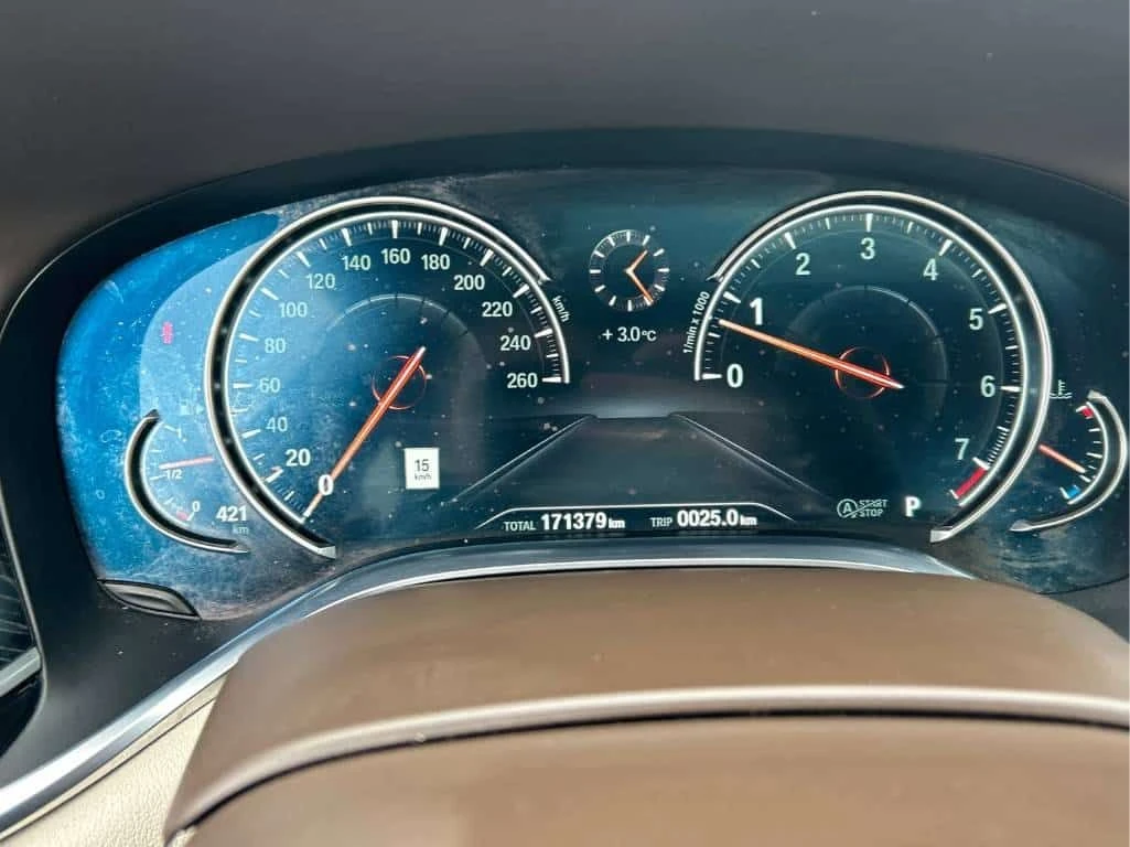 BMW 750 | DISTRONIC | HUD | ОБДУХВАНЕ | , снимка 8 - Автомобили и джипове - 54480292