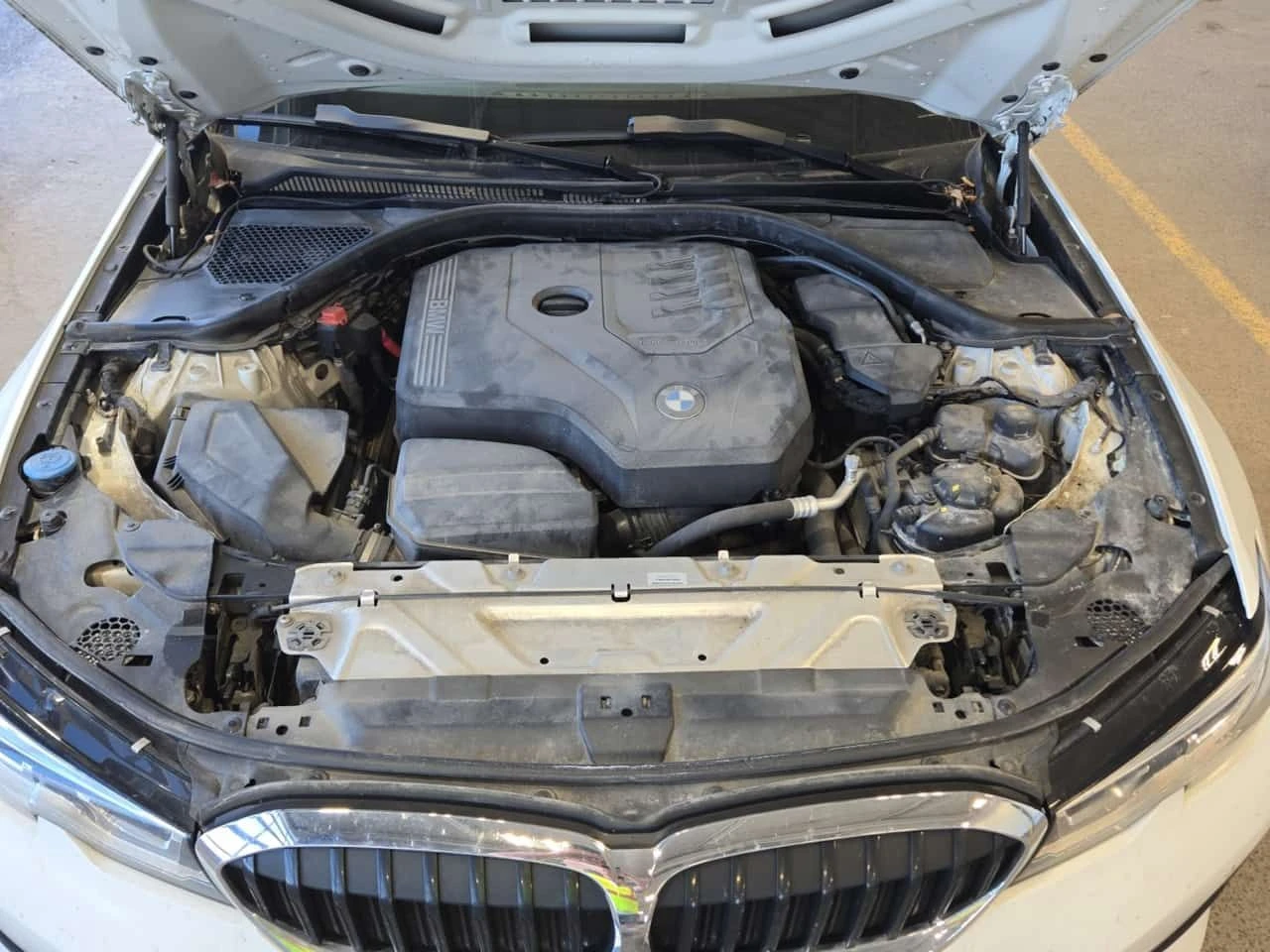 BMW 330 * CARFAX * FULL DIGITAL * 2 KEYS * , снимка 17 - Автомобили и джипове - 54774860