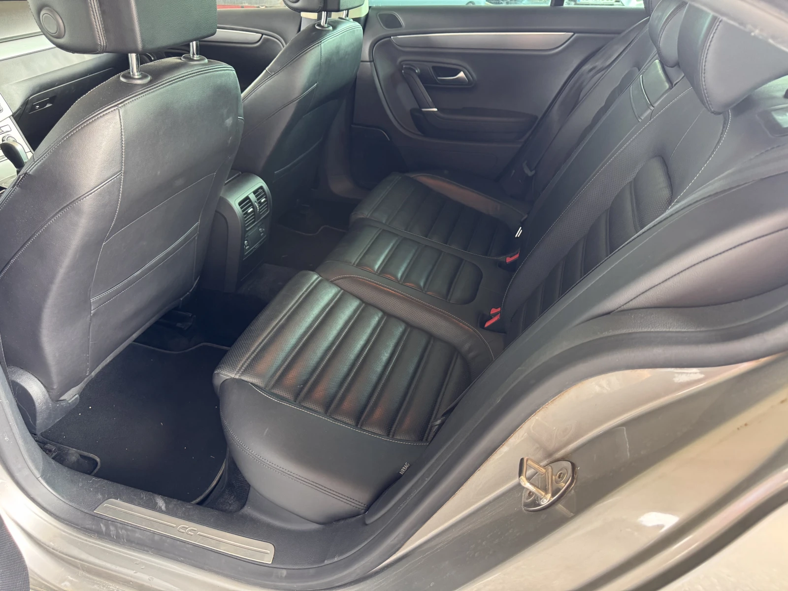 VW Passat CC/2.0TDI/177K.C., снимка 10 - Автомобили и джипове - 54994535