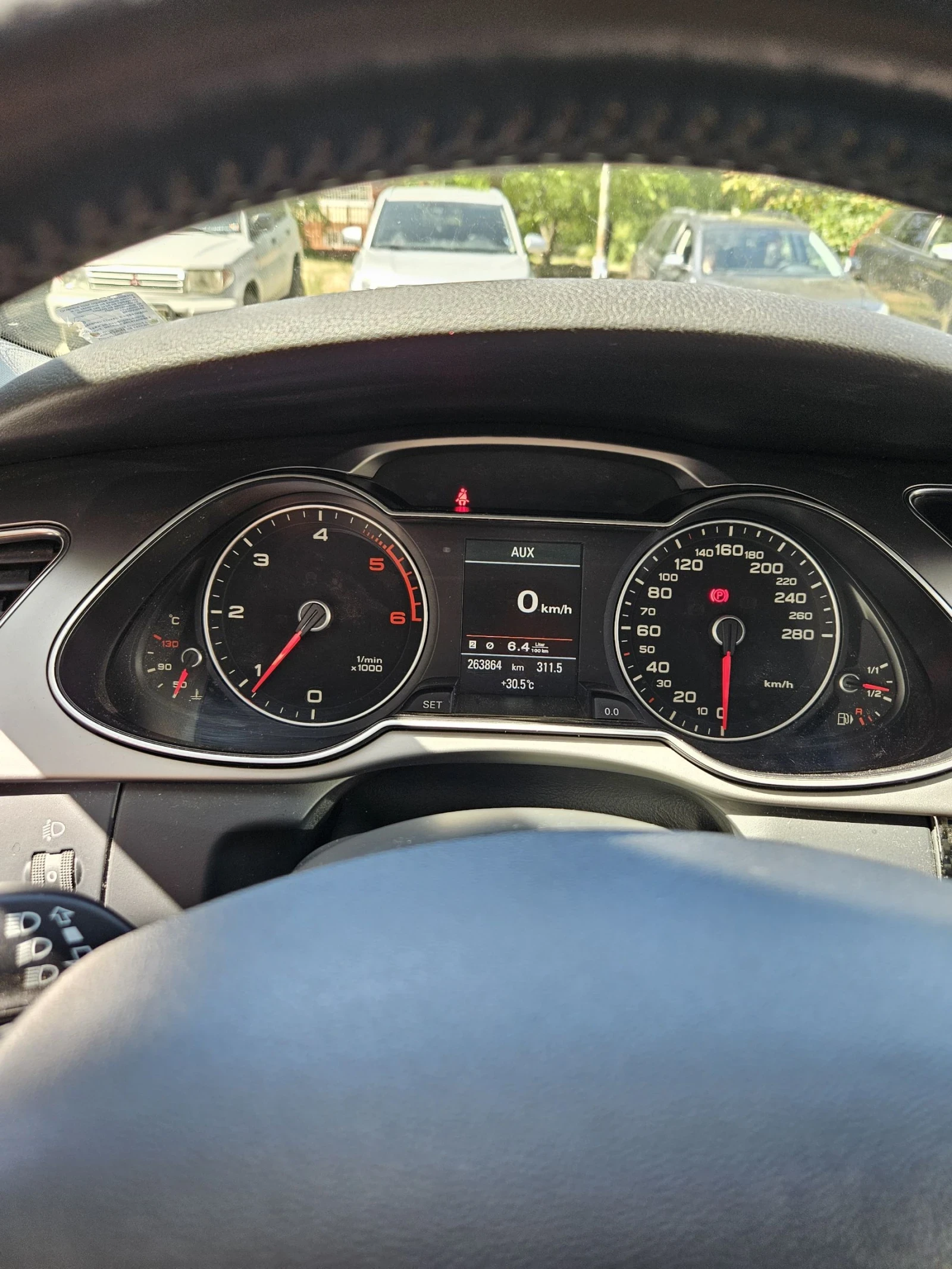 Audi A4 B8.5 , снимка 12 - Автомобили и джипове - 55876253