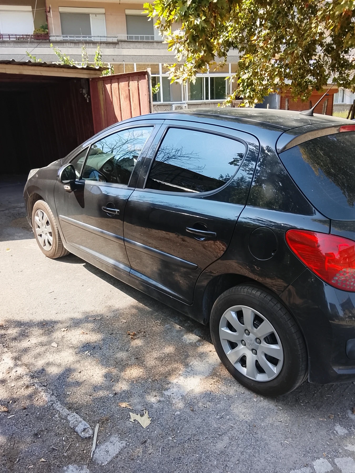 Peugeot 207, снимка 9 - Автомобили и джипове - 55922084