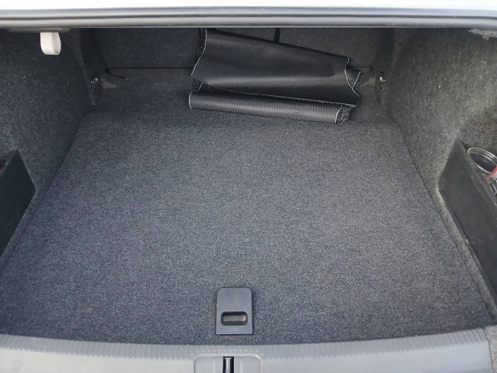 VW Passat, снимка 16 - Автомобили и джипове - 56016953