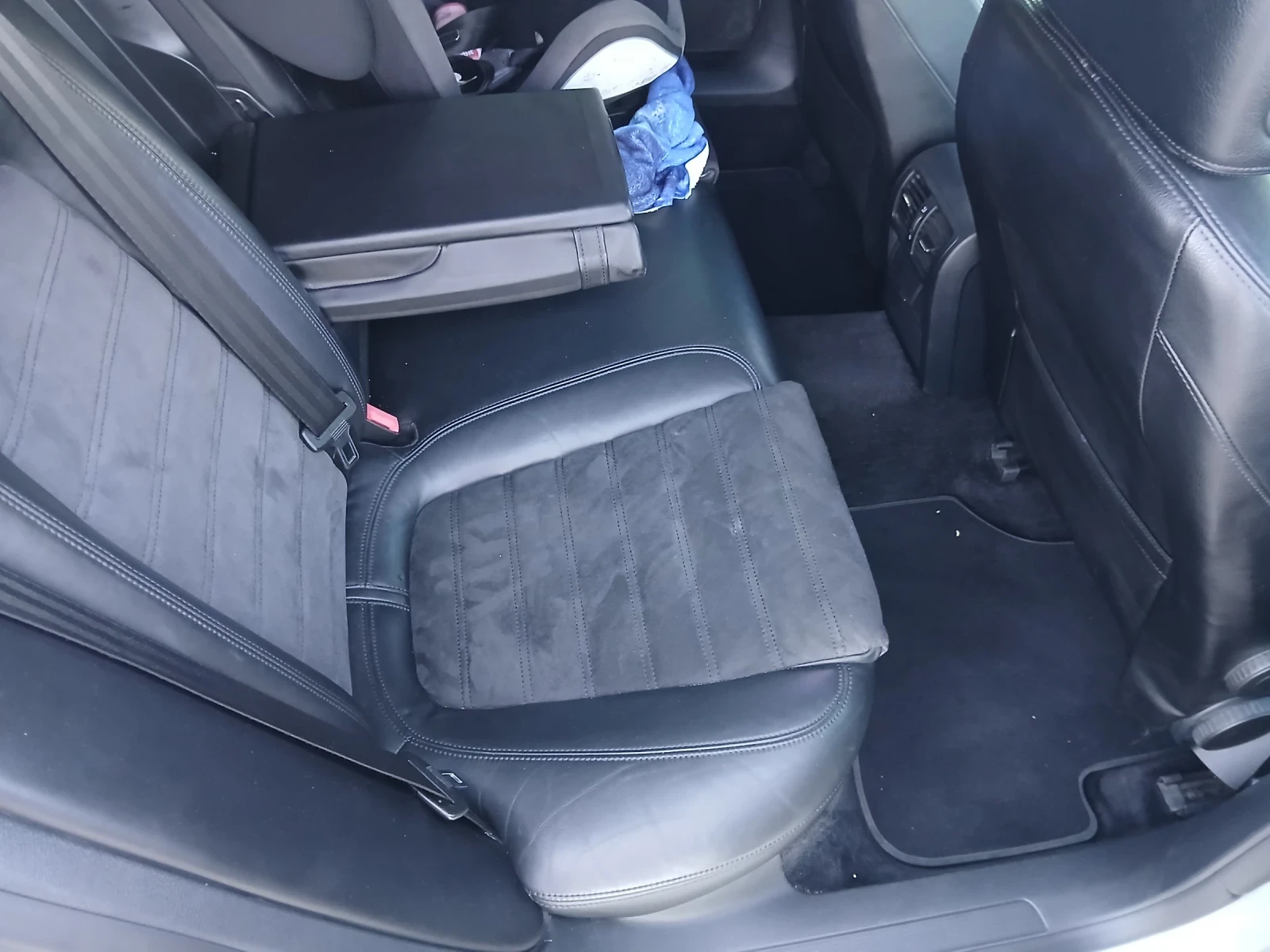 VW Passat, снимка 12 - Автомобили и джипове - 56016953