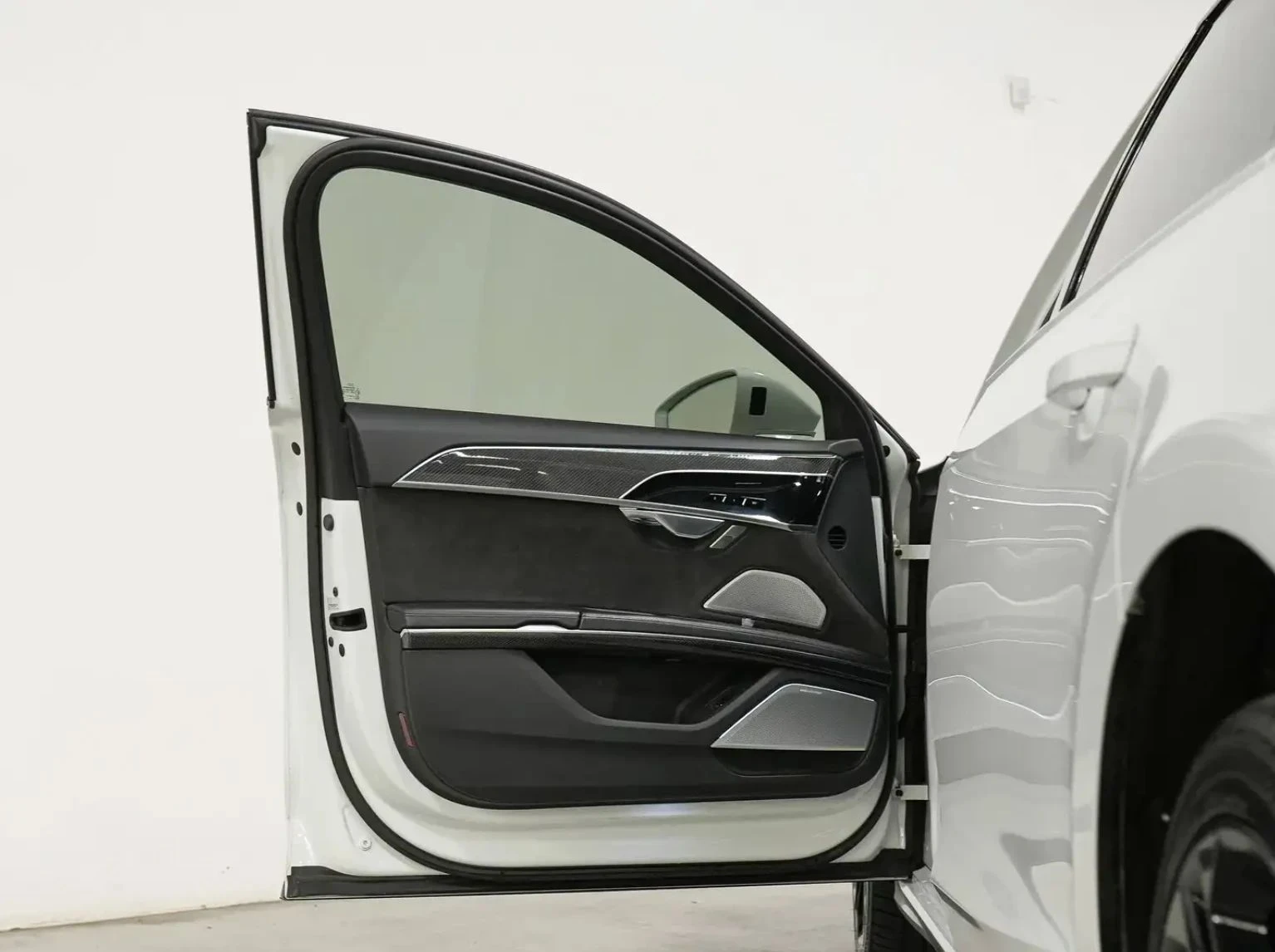 Audi S8 | Mobile.bg � ����������� 11