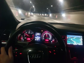 Audi Q7 AudiExclusive 4.2TDI 340HP 8ZF Gearbox, снимка 15