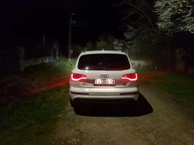 Audi Q7 AudiExclusive 4.2TDI 340HP 8ZF Gearbox, снимка 11