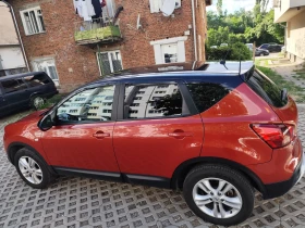 Nissan Qashqai 2.0i 4х4 с газ, снимка 13