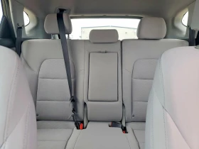 Hyundai Tucson 2.0l Value, снимка 10