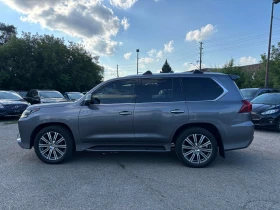Lexus LX 570 * 4WD 4dr * CARFAX * ОПЦИЯ ЗА ФИНАНСИРАНЕ , снимка 12