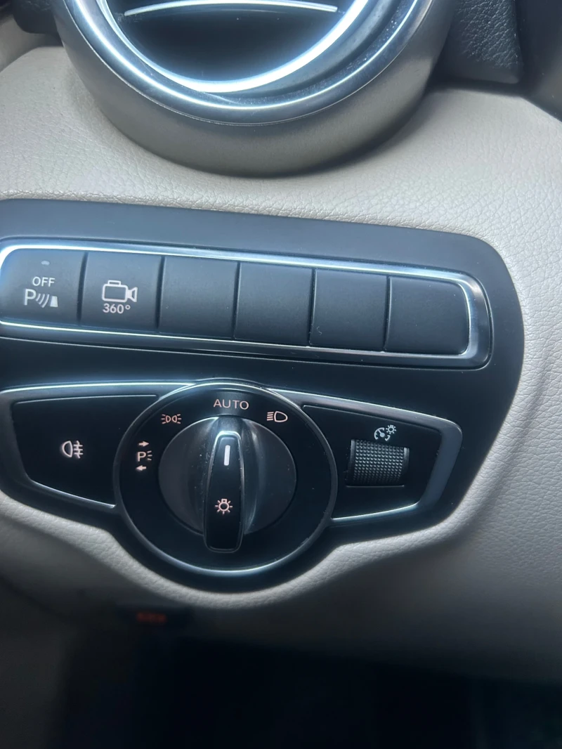 Mercedes-Benz GLC 300, снимка 10 - Автомобили и джипове - 52275913