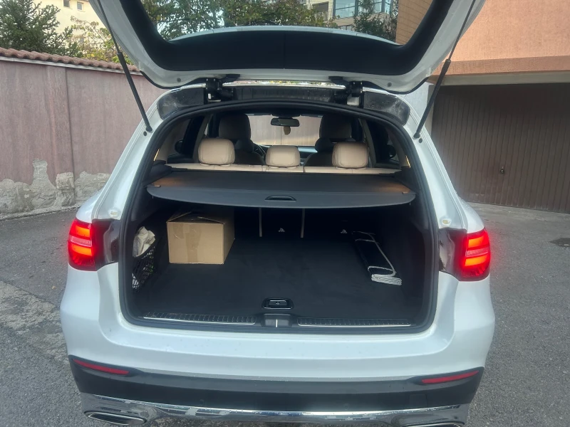 Mercedes-Benz GLC 300, снимка 13 - Автомобили и джипове - 52275913