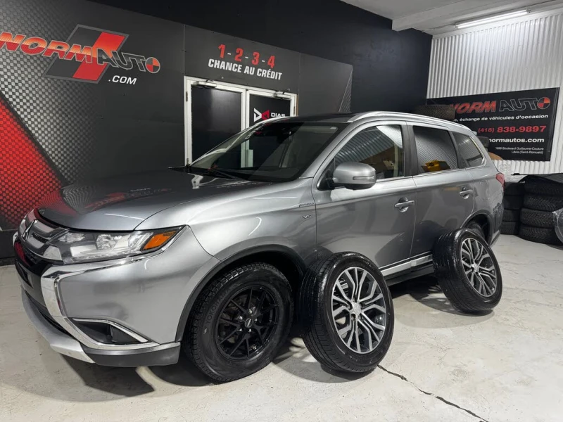 Mitsubishi Outlander GT S* ПОДГРЕВ* КАМЕРА* СЛЕДЕНЕ НА ЛЕНТИ* МЪРТВА ТО