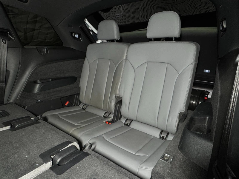 Audi SQ7 * ГАРАНЦИЯ* Quattro TFSI HuD* 360* 7 seats* Lift, снимка 9 - Автомобили и джипове - 52581517