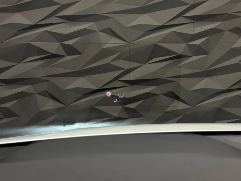 Audi SQ7 * ГАРАНЦИЯ* Quattro TFSI HuD* 360* 7 seats* Lift, снимка 15 - Автомобили и джипове - 52581517