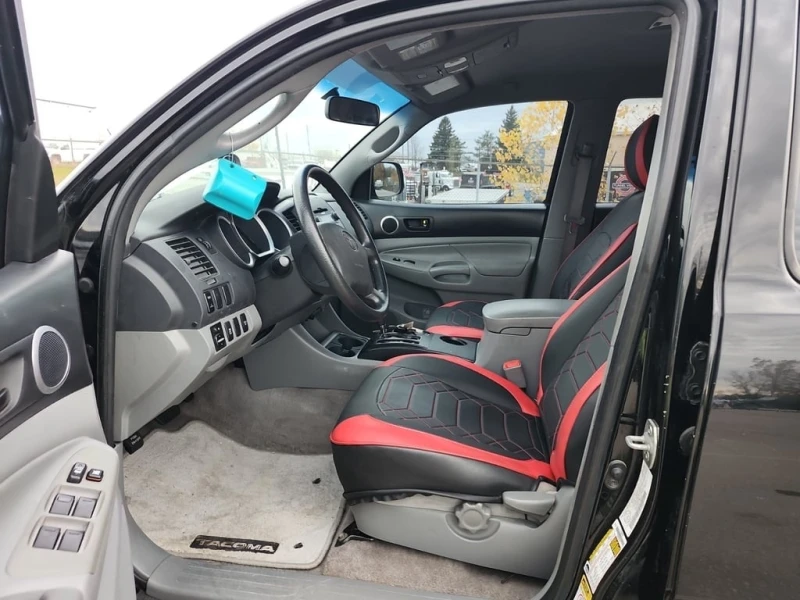 Toyota Tacoma * CREW CAB STD BED * CARFAX * БЕЗ ПЪРВОНАЧАЛНА ВНО, снимка 5 - Автомобили и джипове - 52613881