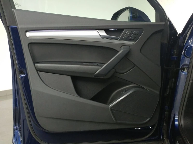 Audi Q5 * PROGRESSIV QUATTRO TOIT| ANGLE MORT| NAVI| CARPL, снимка 11 - Автомобили и джипове - 52842844