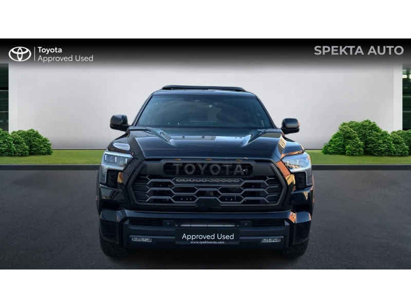 Toyota Sequoia TRD PRO, Hybrid, AWD  , Месечна вноска от 2300  , снимка 5 - Автомобили и джипове - 53020586