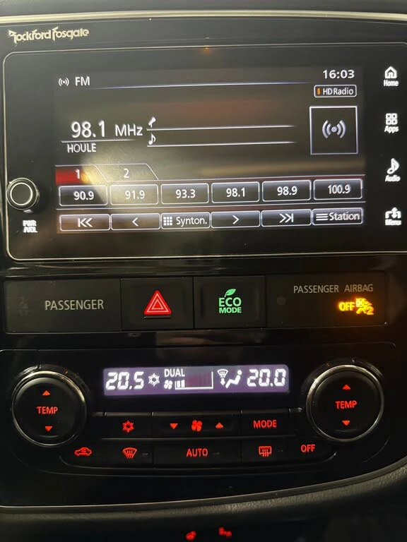 Mitsubishi Outlander GT S* ПОДГРЕВ* КАМЕРА* СЛЕДЕНЕ НА ЛЕНТИ* МЪРТВА ТО - изображение 10