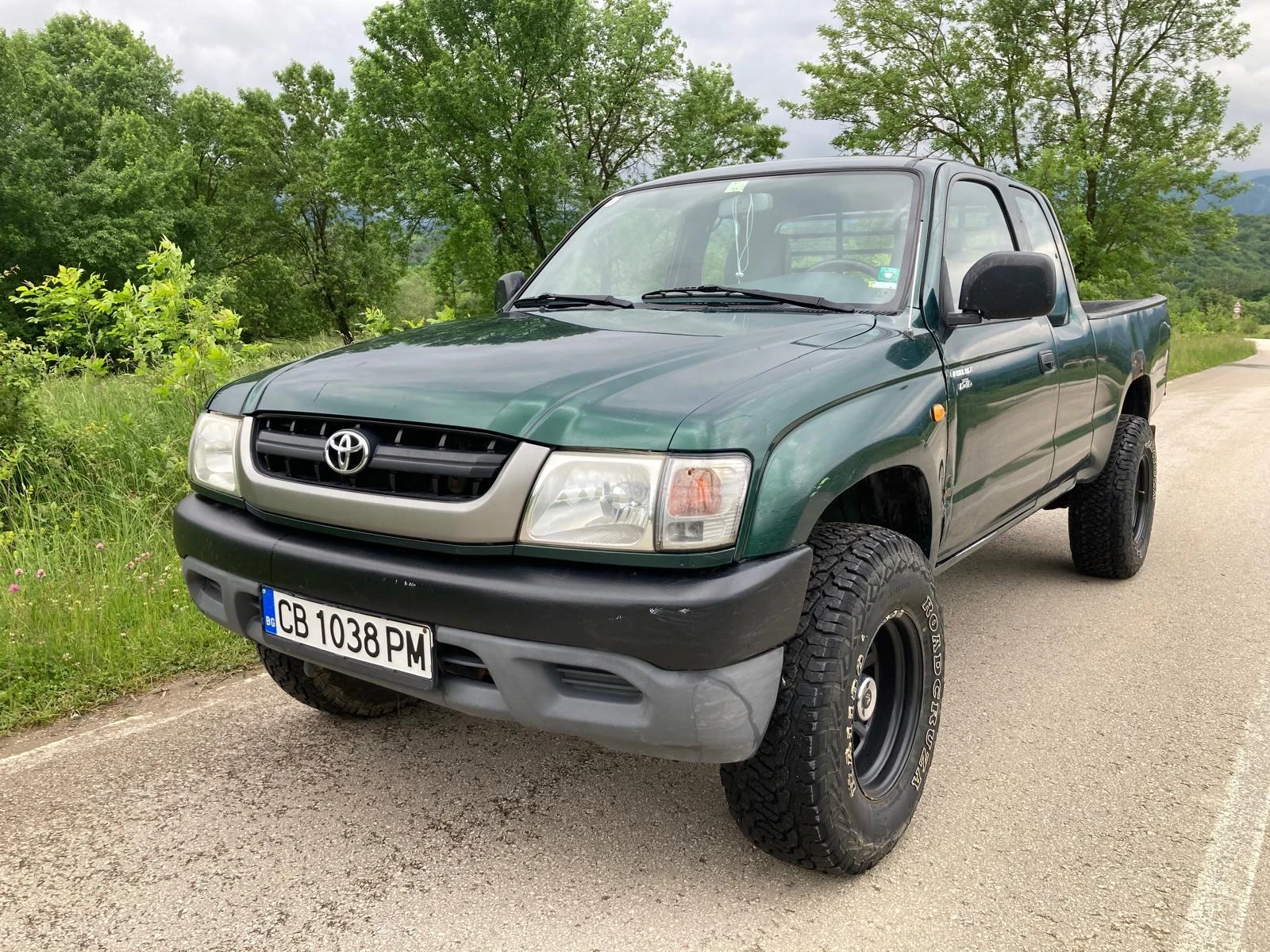 Toyota Hilux D4D+ 4x4+ Кабина и половина - изображение 2