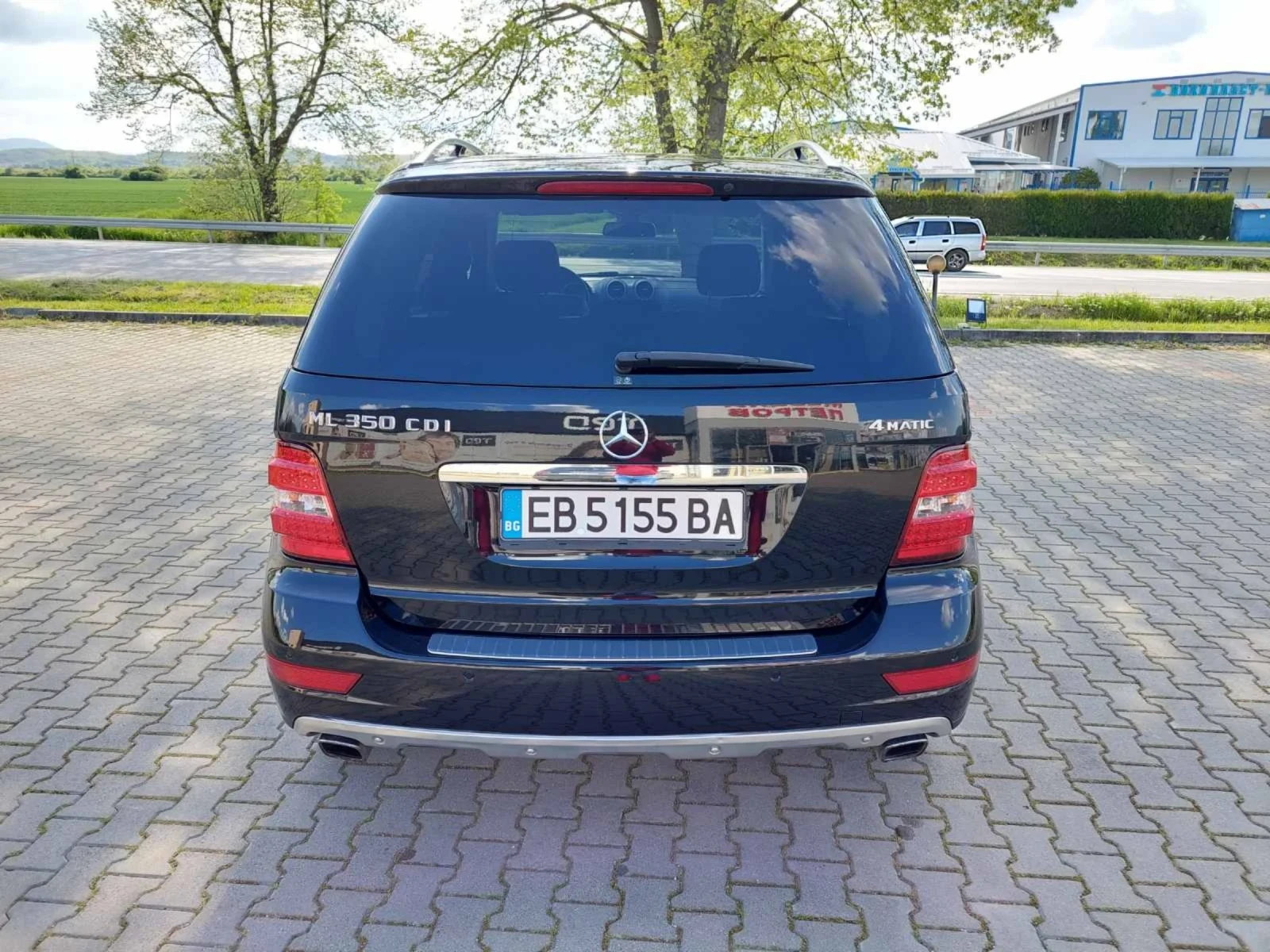 Mercedes-Benz ML 350  - изображение 4