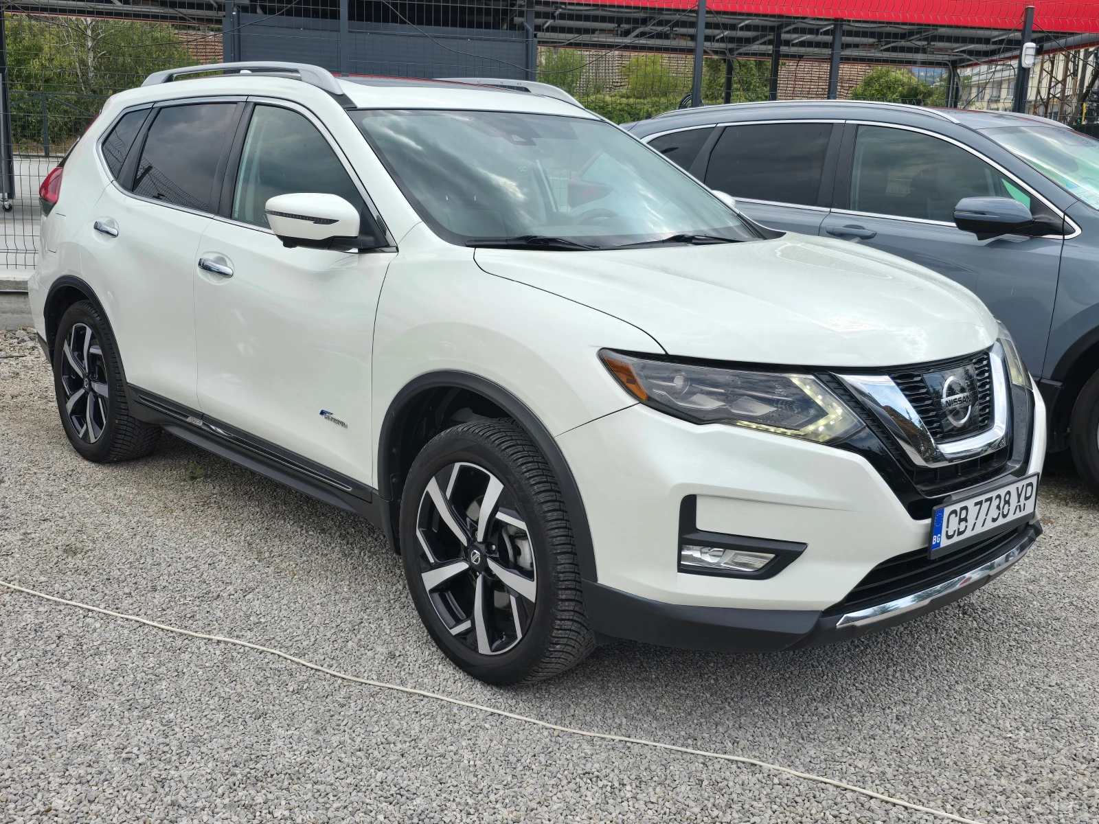 Nissan X-trail 2.0i/Hibrid/AWD/Лизинг - изображение 3