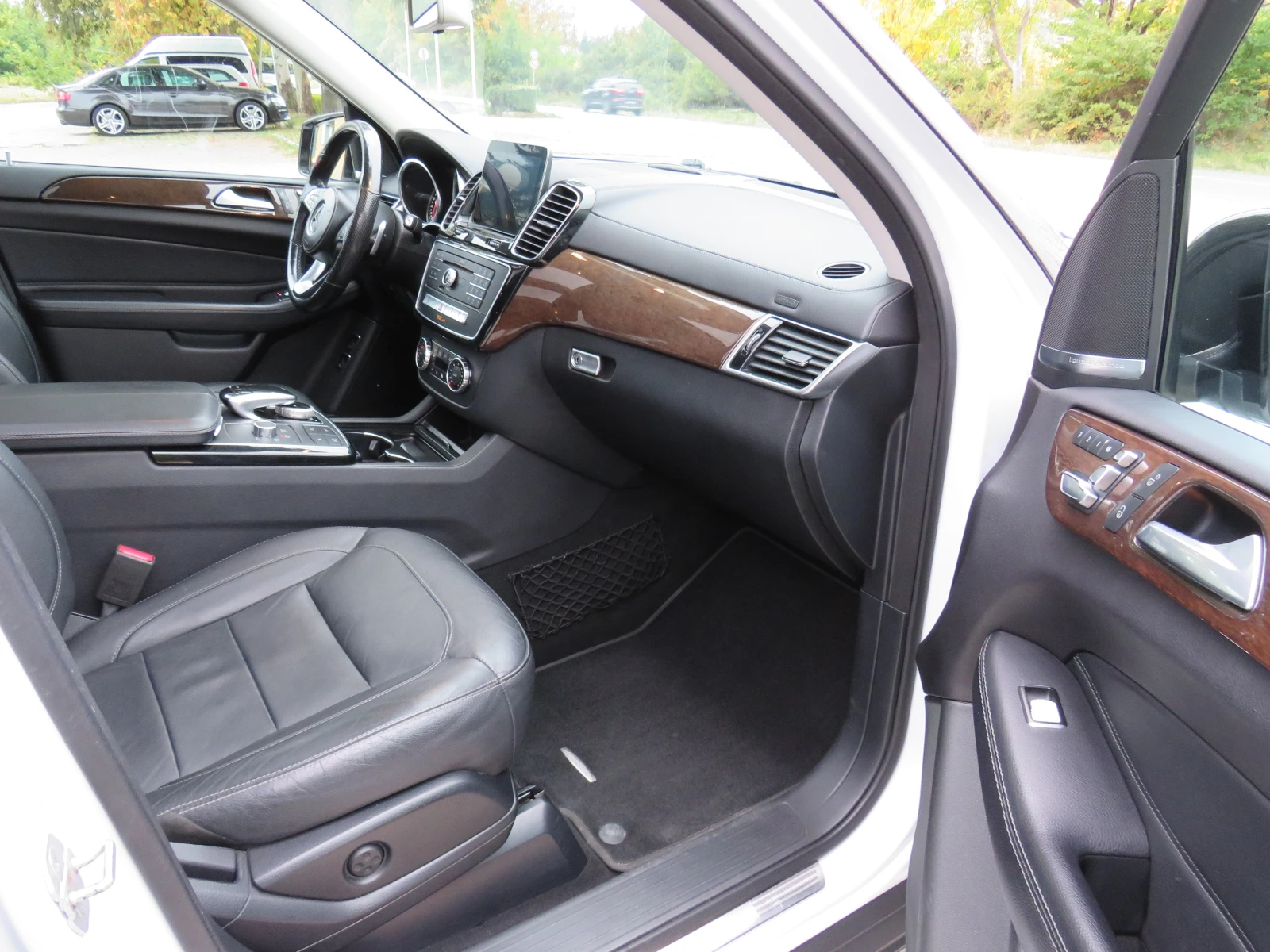 Mercedes-Benz GLS * FULL 6.3 PACK 9G KYLESS PANO FULL MAX*  | Mobile.bg   13