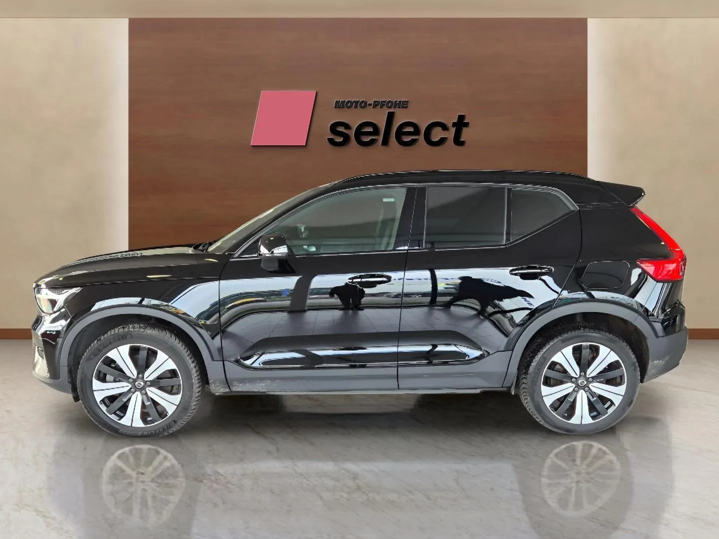 Volvo XC40 69 kWh - изображение 7