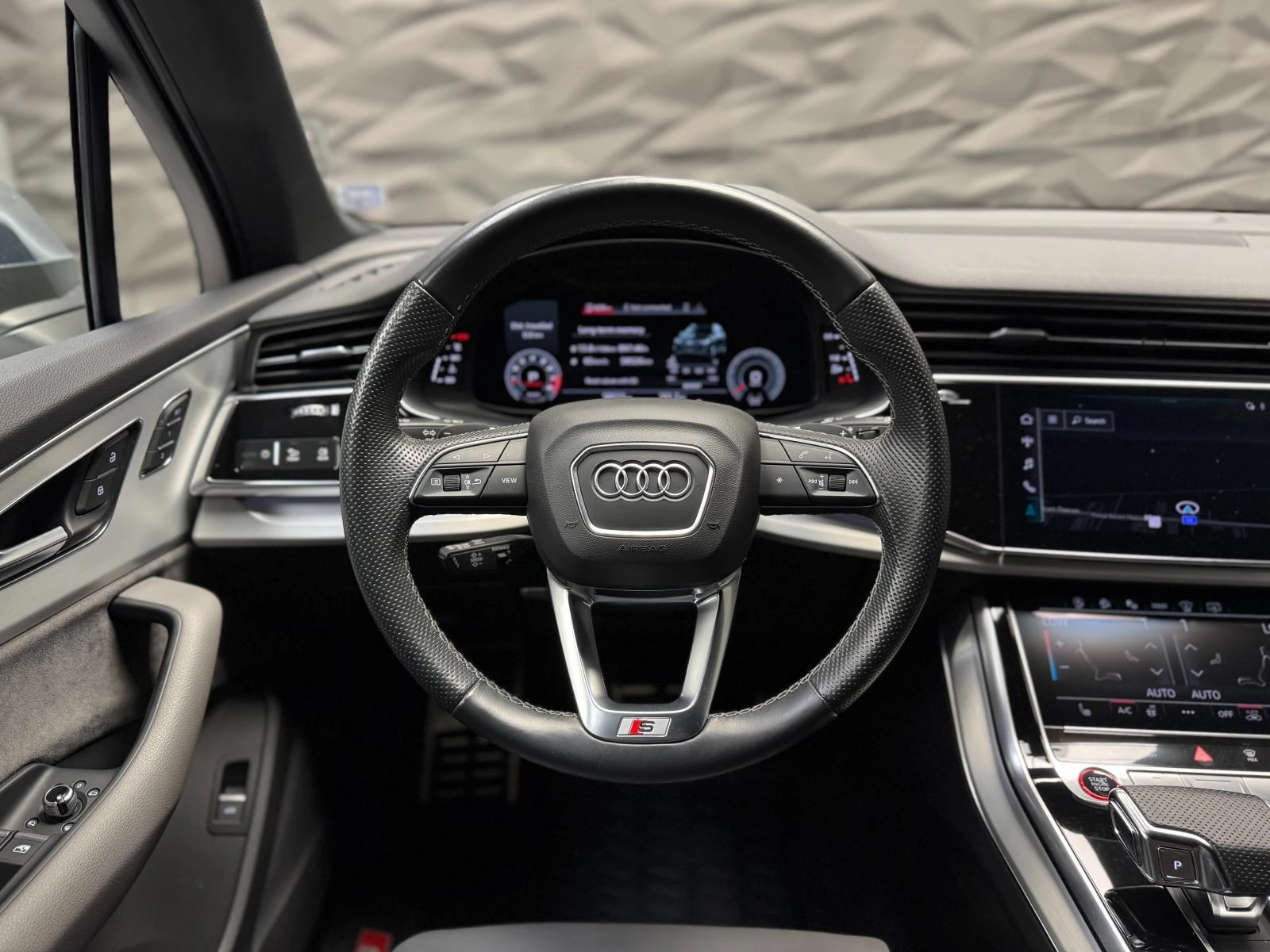 Audi SQ7 * * Quattro TFSI HuD* 360* 7 seats* Lift | Mobile.bg   6