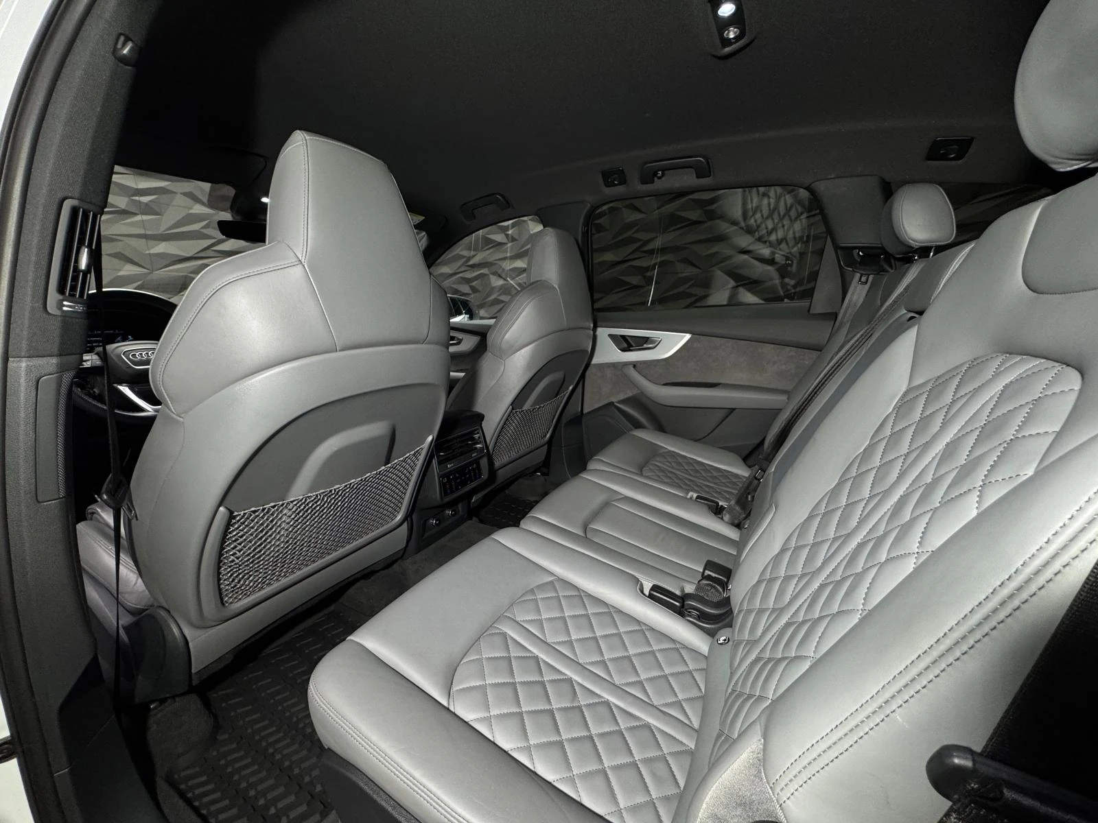 Audi SQ7 * * Quattro TFSI HuD* 360* 7 seats* Lift | Mobile.bg   8