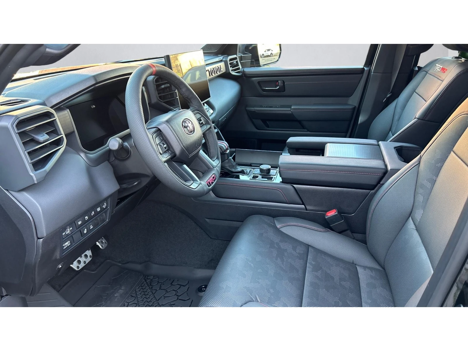 Toyota Sequoia TRD PRO, Hybrid, AWD  , ������� ������ �� 2300   | Mobile.bg � ����������� 12