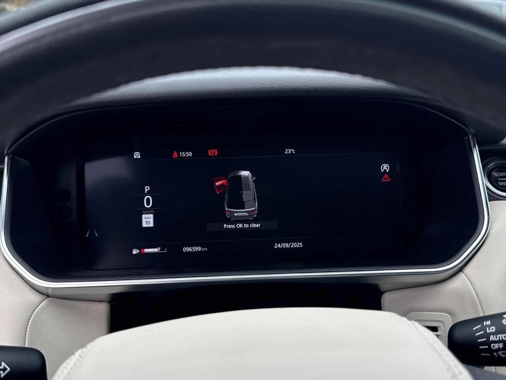 Land Rover Range Rover Sport * HST * CARFAX * 8ZF * �������� ���� * PANO | Mobile.bg � ����������� 8