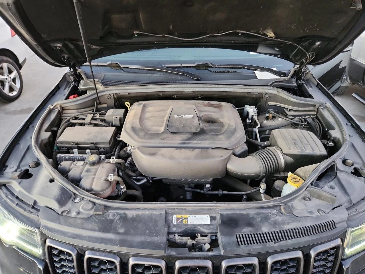 Jeep Grand cherokee OVERLAND* DISTRONIC* PANOROOF* COOLED-SEATS*  | Mobile.bg � ����������� 11