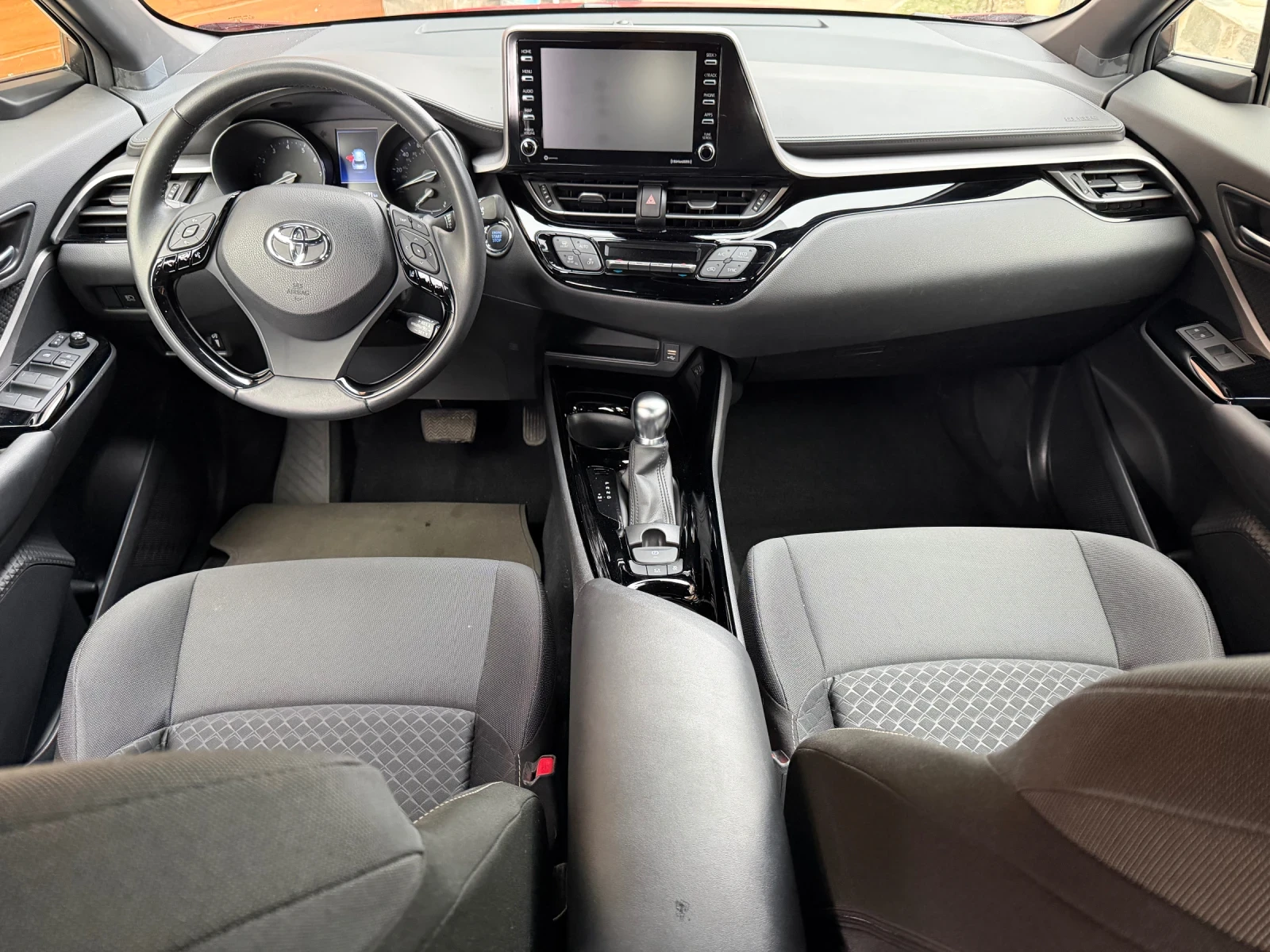 Toyota C-HR Nightshade Edition | Mobile.bg � ����������� 10