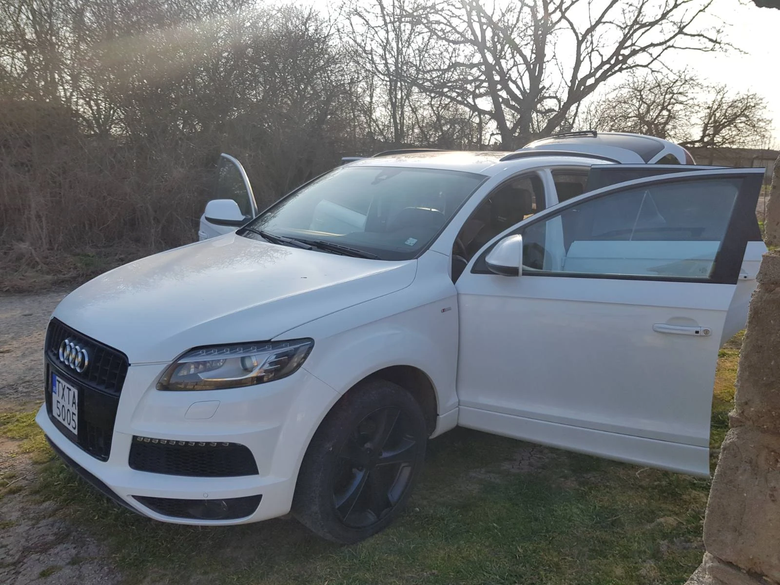 Audi Q7 AudiExclusive 4.2TDI 340HP 8ZF Gearbox, снимка 9 - Автомобили и джипове - 54229427