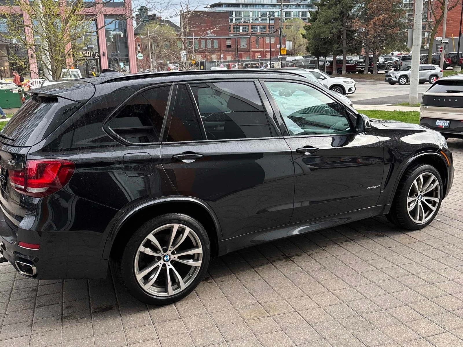 BMW X5 xDrive35i/Kaмера/Кейлес/Нави/Следене на ленти , снимка 4 - Автомобили и джипове - 54463846