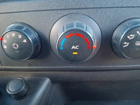 Renault Master Товарен , снимка 13