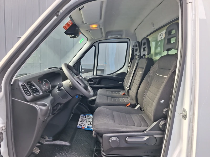 Iveco Daily 35C16, снимка 9 - Бусове и автобуси - 52000424