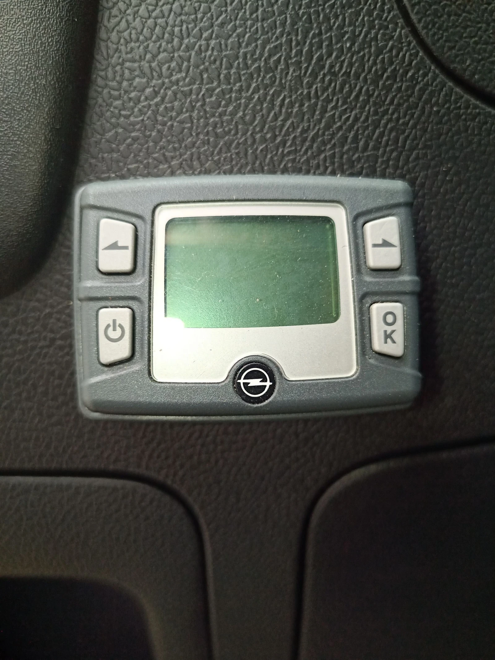 Opel Movano 2, 3 DCI, Automatic,    | Mobile.bg   13