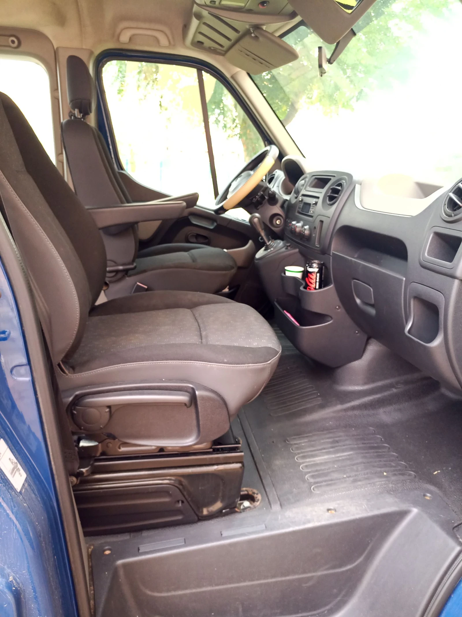 Opel Movano 2, 3 DCI, Automatic  - изображение 9