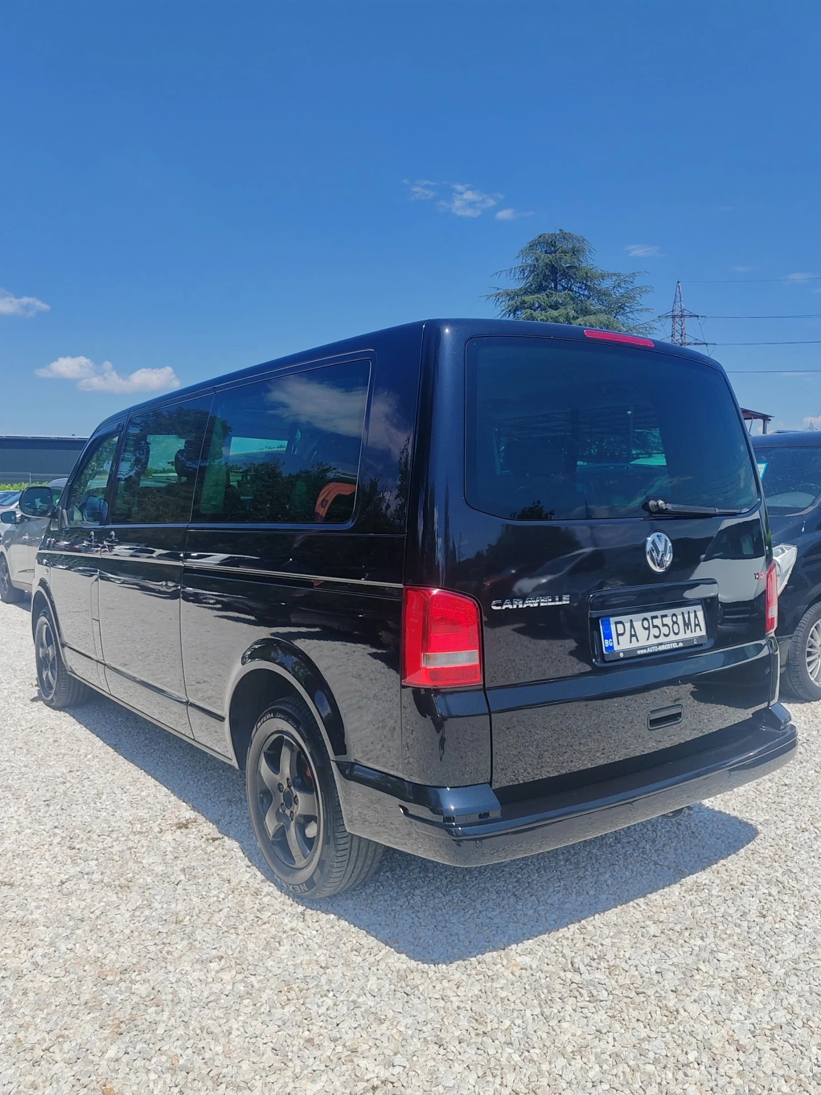 VW Caravelle 2.0, 180к.с. 9 местен , снимка 4 - Бусове и автобуси - 54812855