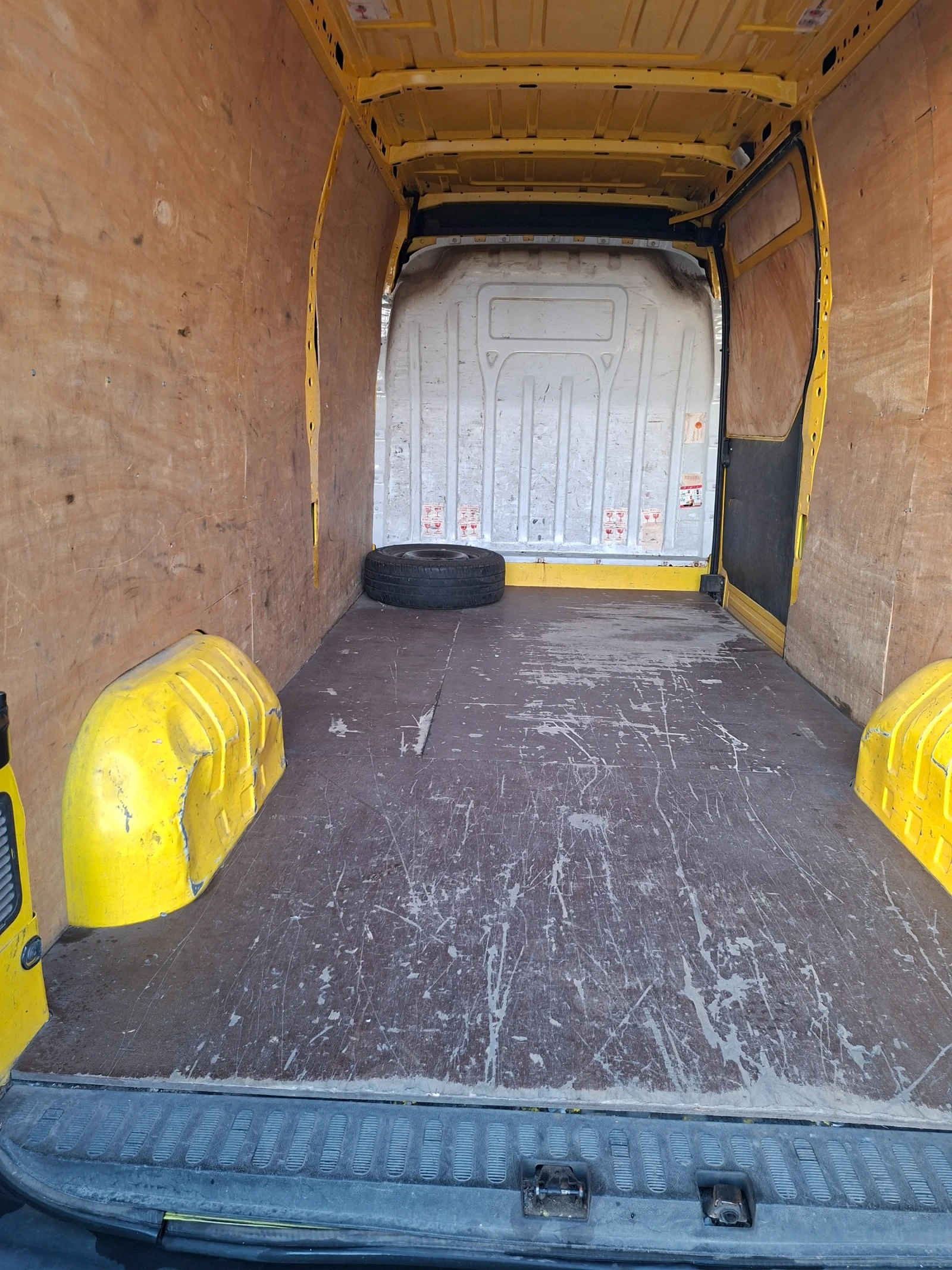Renault Master Товарен , снимка 5 - Бусове и автобуси - 54858657