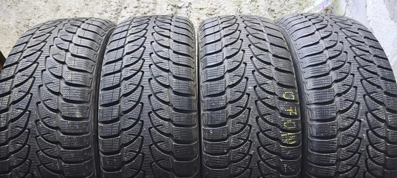 Гуми Зимни 265/60R18, снимка 1 - Гуми и джанти - 35125230