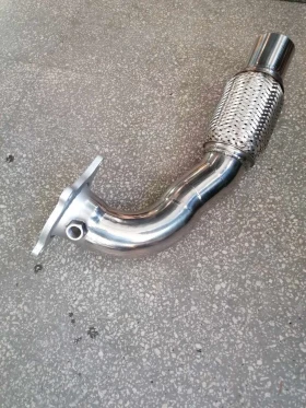 Audi A3 2.0 TFSI quattro 244 кс. Гаражен! Напълно Обслужен, снимка 7