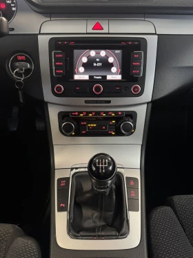 VW Passat 1.6TDI EURO 5 - 3700 € / 7236.57 лв. - 18593529 11