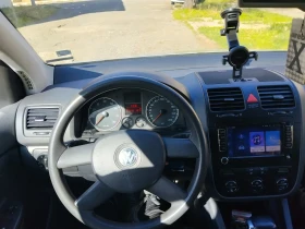 VW Golf 2.0 FSI - 2200 € / 4302.83 лв. - 58741651 5