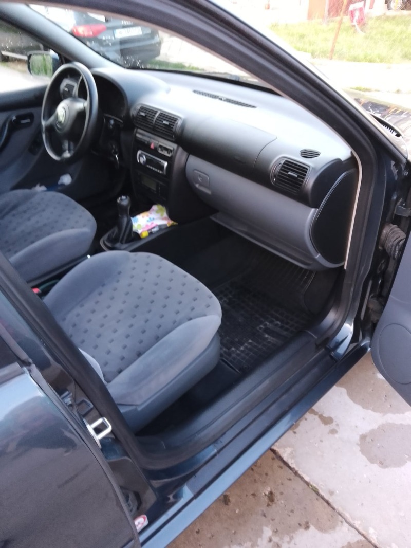 Seat Toledo, снимка 6 - Автомобили и джипове - 45966367