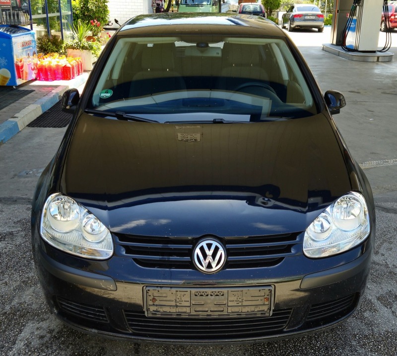 VW Golf 1.6, бензин102кс.4врат.климатроник, снимка 2 - Автомобили и джипове - 45684065